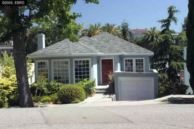 Property Photo:  210 Magnolia Ave  CA 94610-1034 