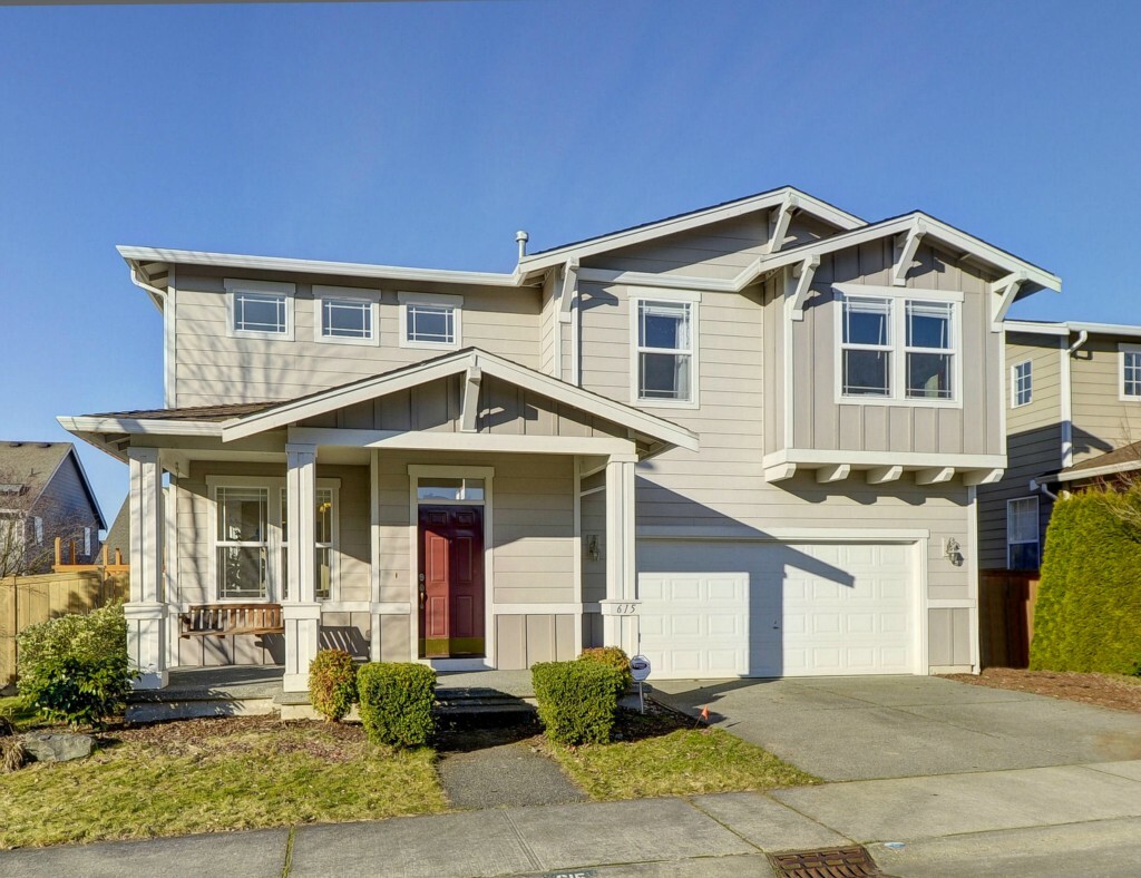 Property Photo:  615 Pasco Place NE  WA 98059 