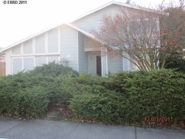 Property Photo:  1107 Dennis Ct  CA 94572-1928 