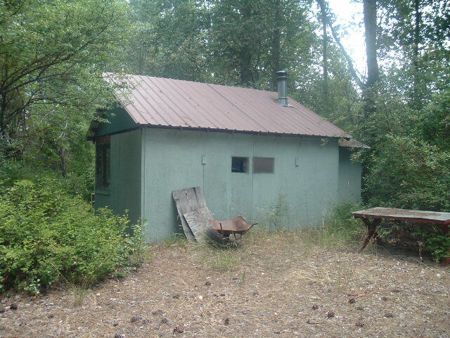 Property Photo:  3401 Lower Peoh Point Rd  WA 98922 