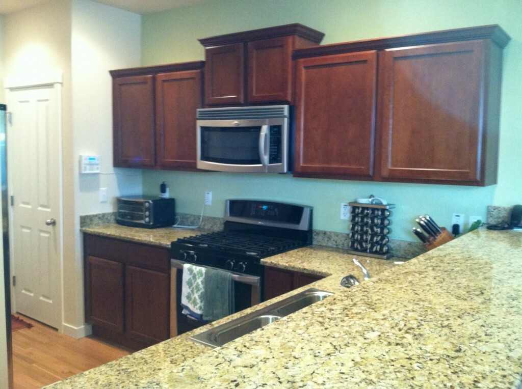 Property Photo: 4118 148th St SW B3 WA 98087
