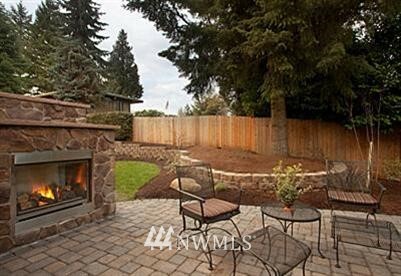 Property Photo: 10518 NE 20th St WA 98004