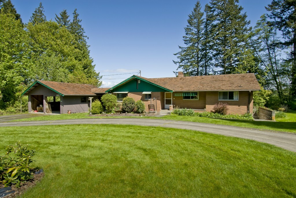 Property Photo:  4405 E Ave  WA 98221 