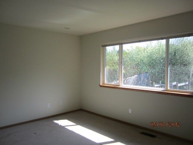 Property Photo: 4311 45th Avenue NE WA 98422