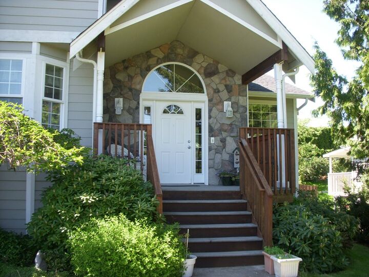 Property Photo: 6125 Evergreen Wy WA 98248