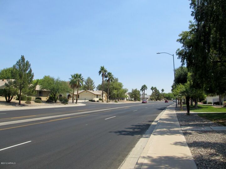 Property Photo: 13667 W Meeker Boulevard AZ 85375