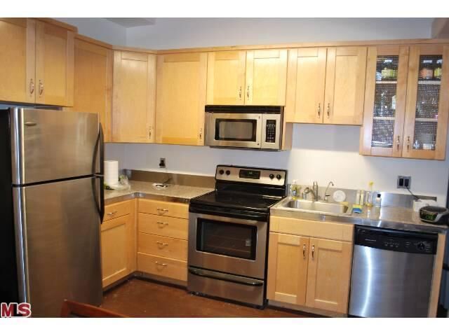 Property Photo: 312 W 5th St 1111 CA 90013