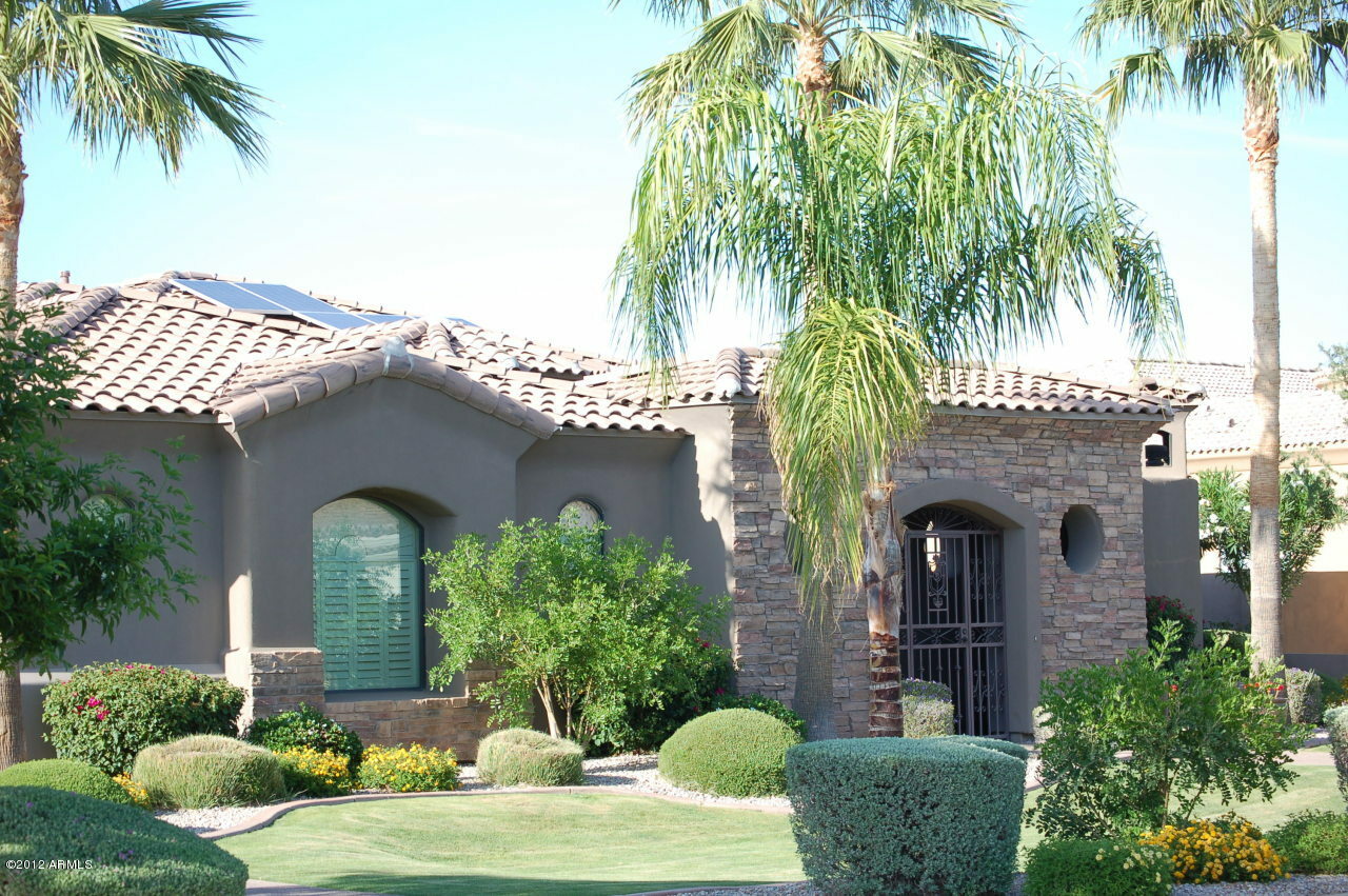 Property Photo: 2160 E Cedar Place AZ 85249