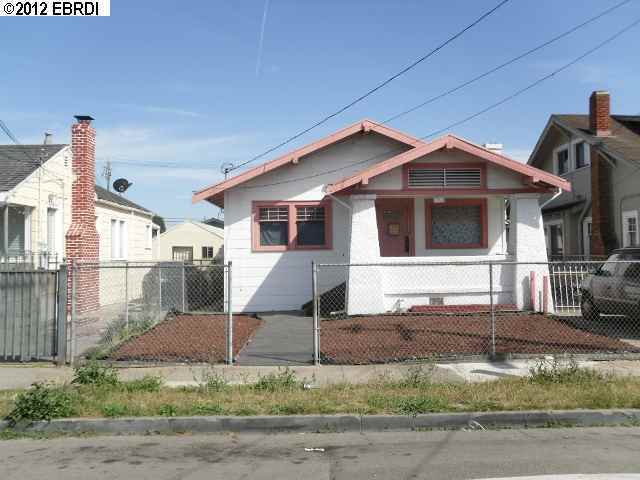 Property Photo:  1268 58th Ave  CA 94621 