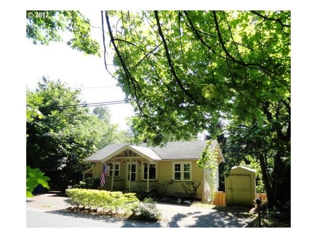 Property Photo: 7120 SW Capitol Hill Rd OR 97219