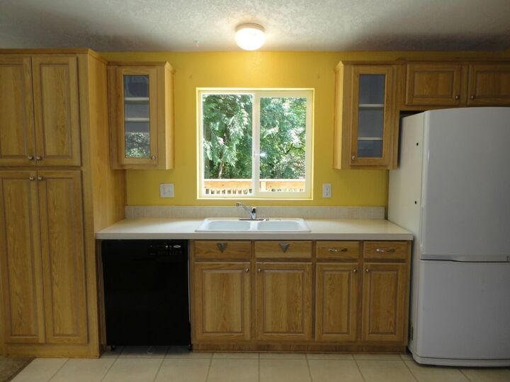 Property Photo:  610 W Wynwood Dr  WA 98584