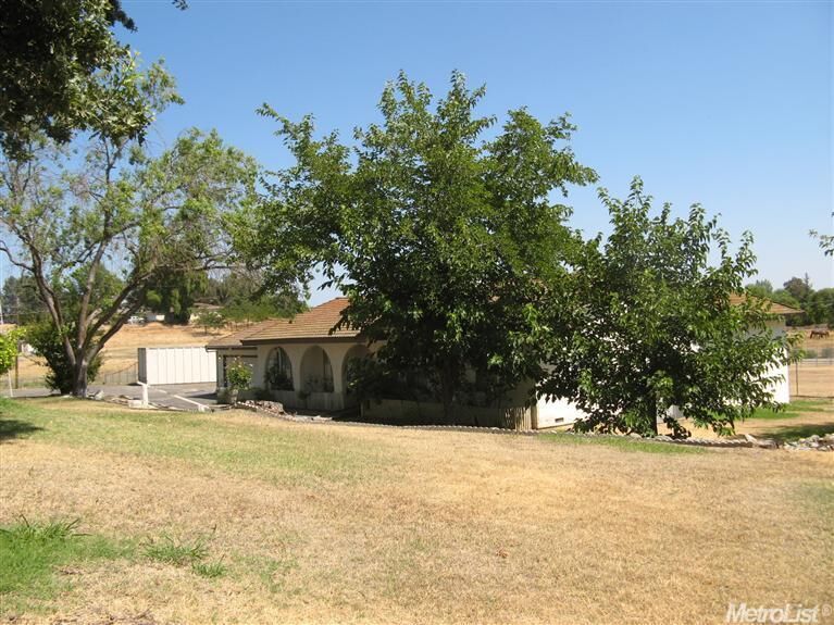 Property Photo:  9298 Golden Gate Ave  CA 95662 
