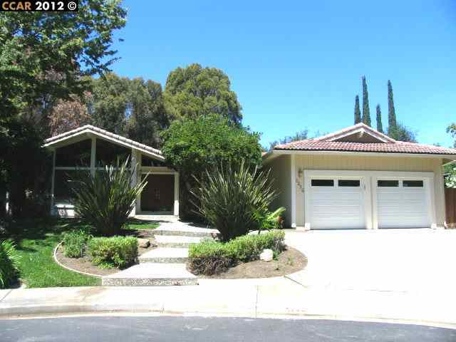 Property Photo:  3216 Ravenglass Ct  CA 94598 