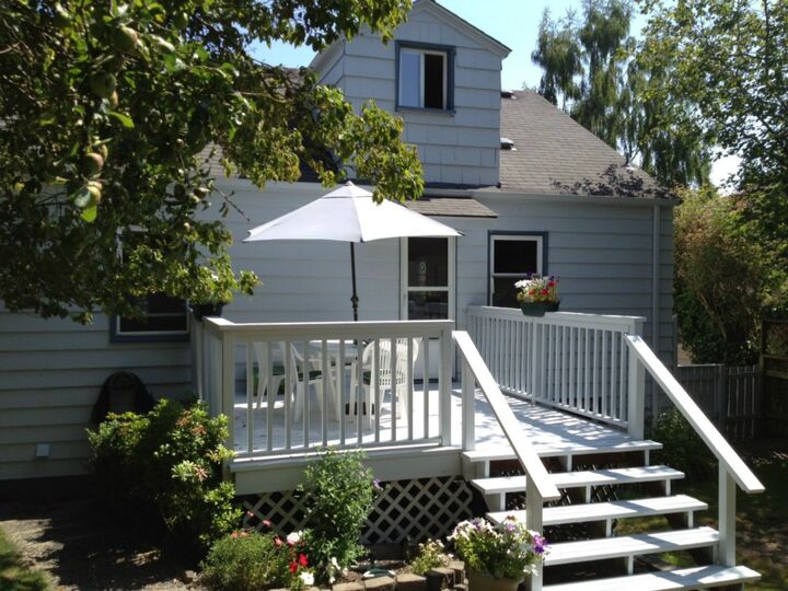 Property Photo: 6819 34th Ave NE WA 98115