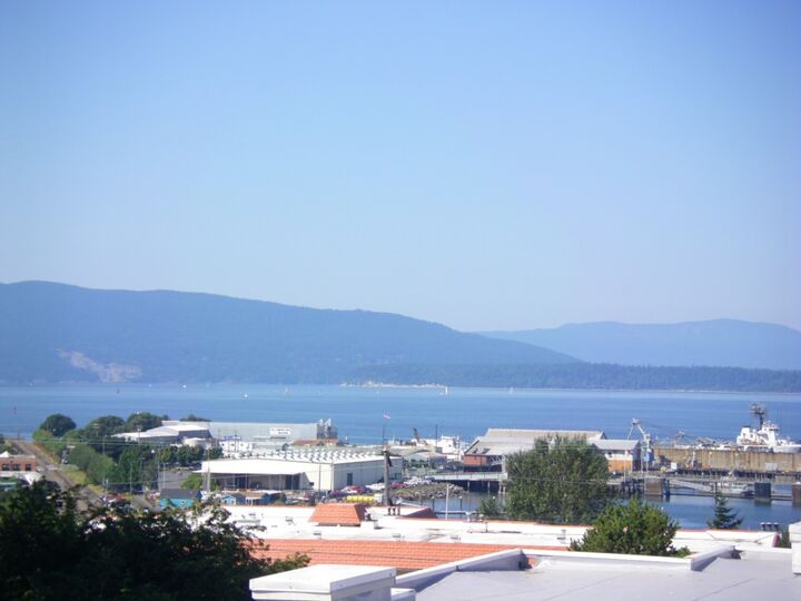Property Photo: 1004 12th Street WA 98225