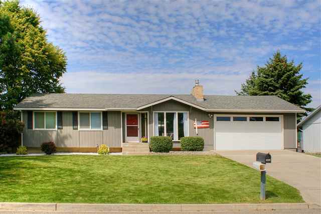 Property Photo: 22321 E Olympic Ave WA 99027