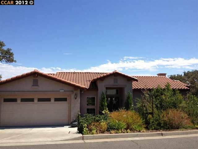 Property Photo: 404 Knoll Drive CA 94534