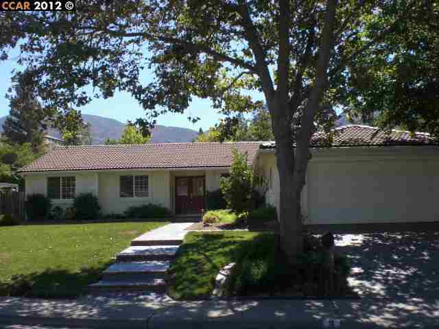 Property Photo:  9 Weatherly Dr  CA 94517-1720 