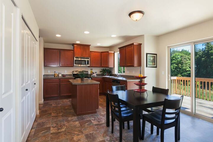 Property Photo:  2773 Massachusetts Place E  WA 98366 