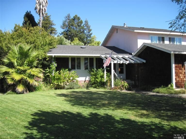Property Photo: 3 Andreas Circle CA 94945