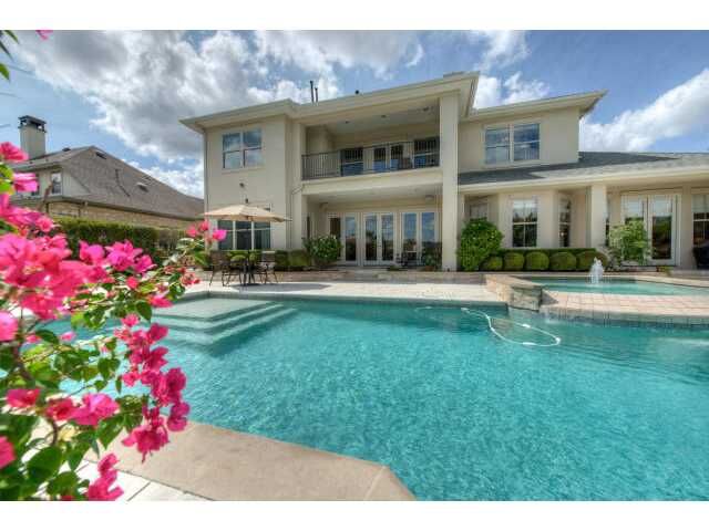 Property Photo: 1705 Resaca Boulevard TX 78738