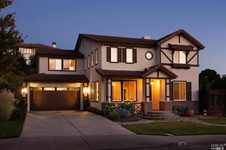 Property Photo: 40 Dorothy Way CA 94945