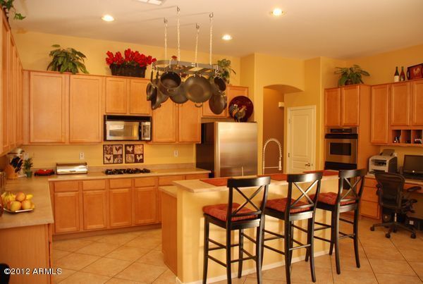 Property Photo: 2037 W Periwinkle Way AZ 85248