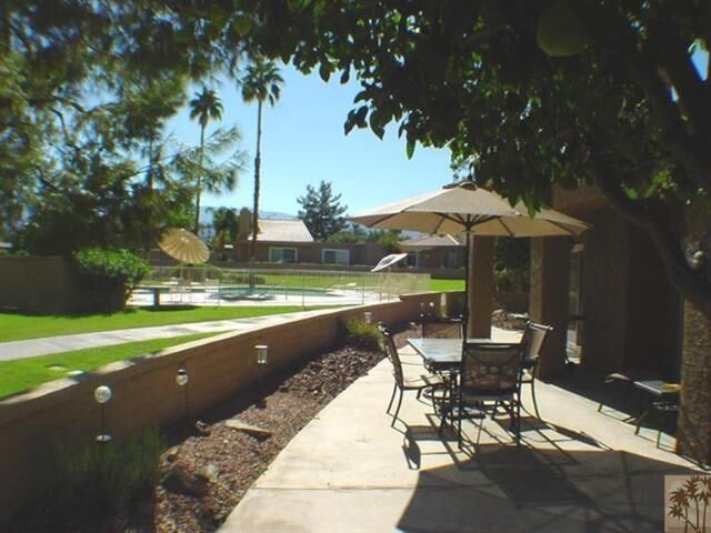 Property Photo:  44279 Nice Court  CA 92260 