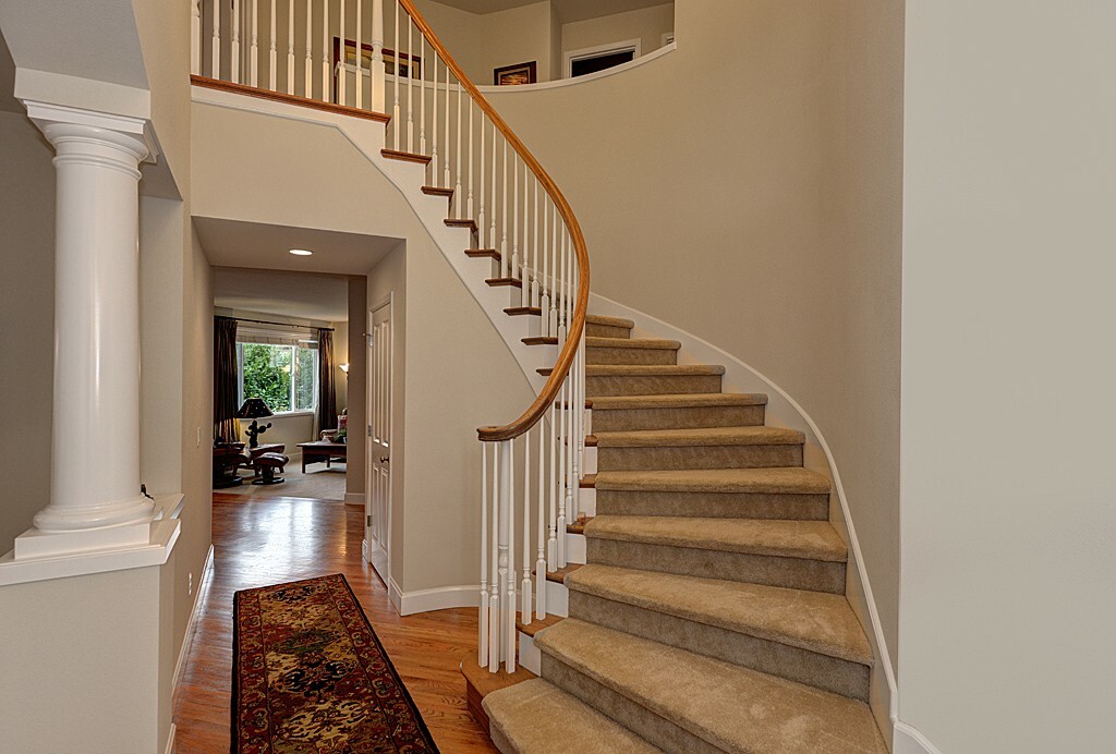 Property Photo: 901 273rd Place SE WA 98075