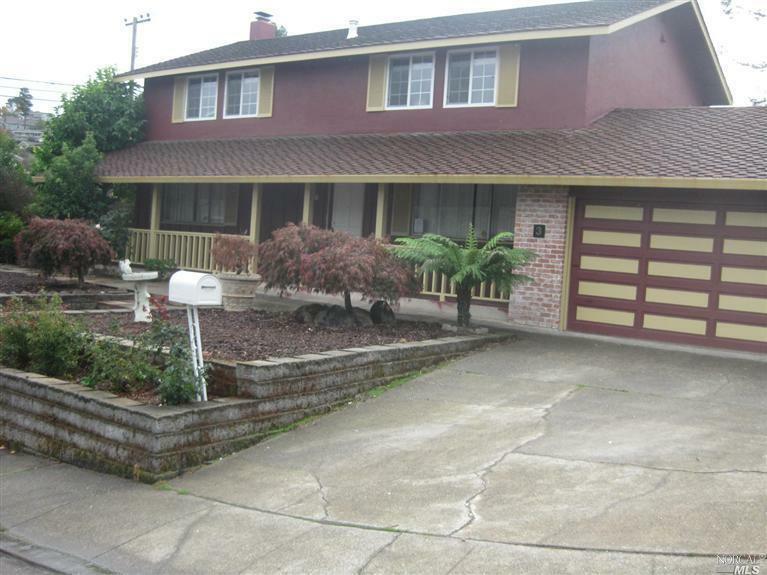 Property Photo:  3 Clover Hill Court  CA 94903 