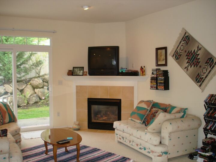 Property Photo:  1500 S 18th St R 101  WA 98055 