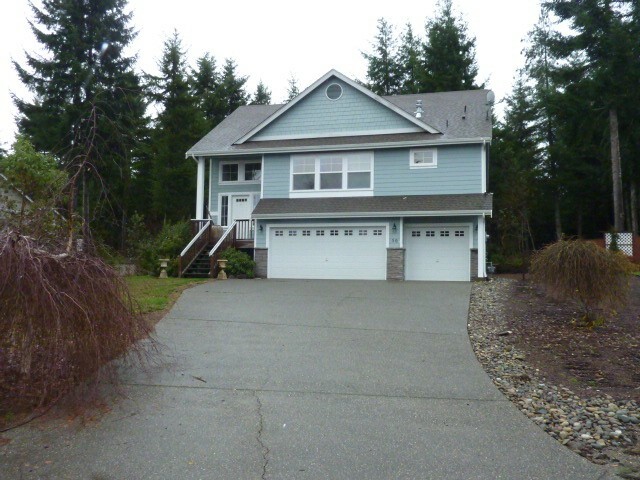 Property Photo:  50 NE Daybreak Dr  WA 98528 