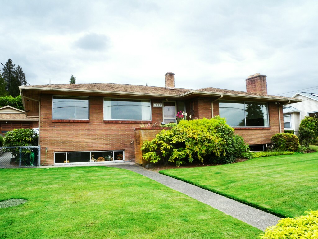 Property Photo:  5611 S Ryan St  WA 98178 