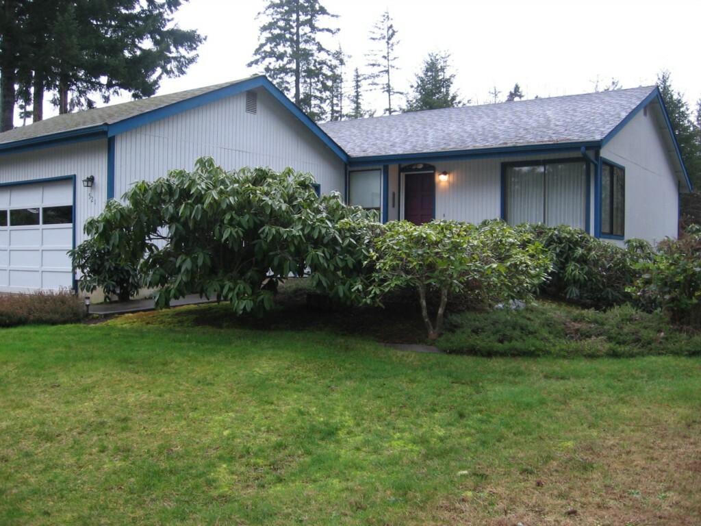 Property Photo:  521 Kari Ct  WA 98584 