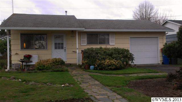 Property Photo: 1662 Ecola Wy OR 97071