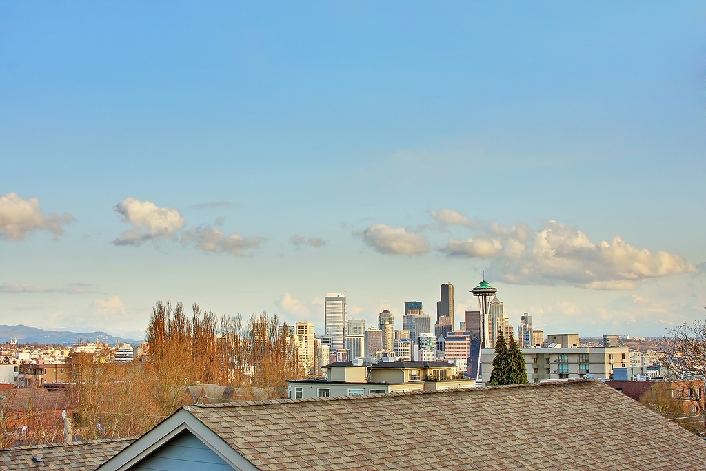 Property Photo:  315 W Galer St 107  WA 98119 