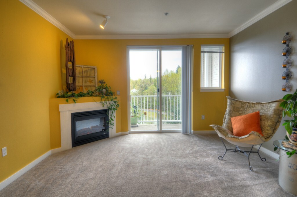 Property Photo: 13301 SE 79th Place A306 WA 98059