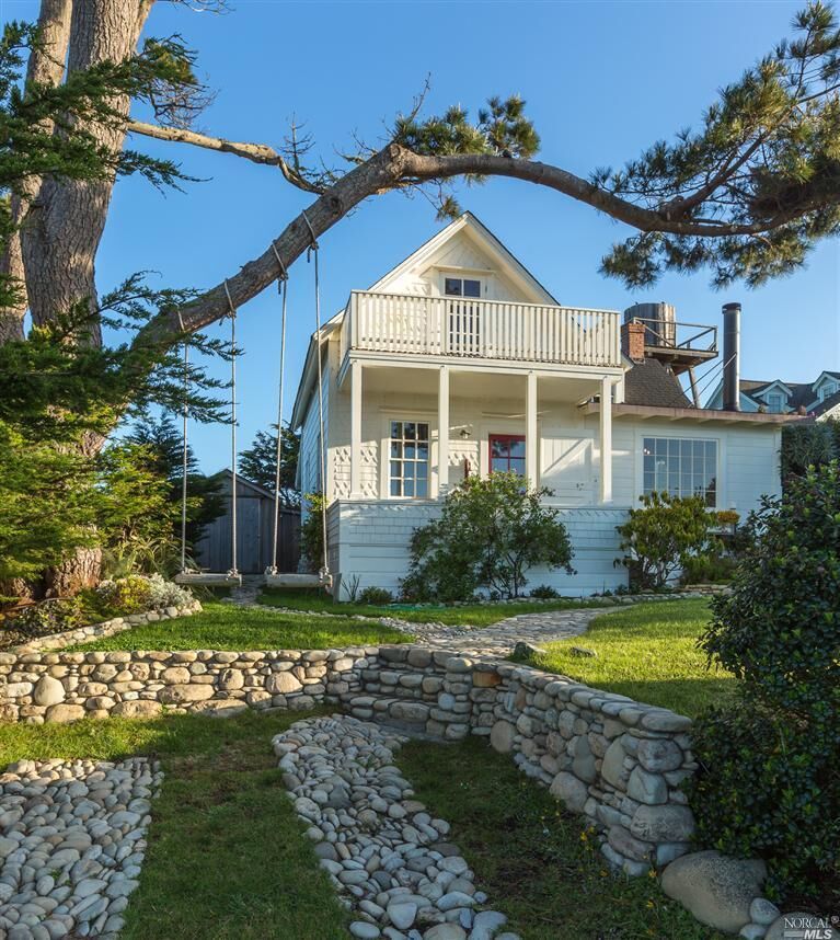 Property Photo:  45375 Ukiah Street  CA 95460 