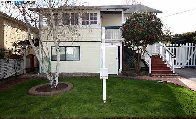 Property Photo:  25 Humboldt Rd  CA 94010 