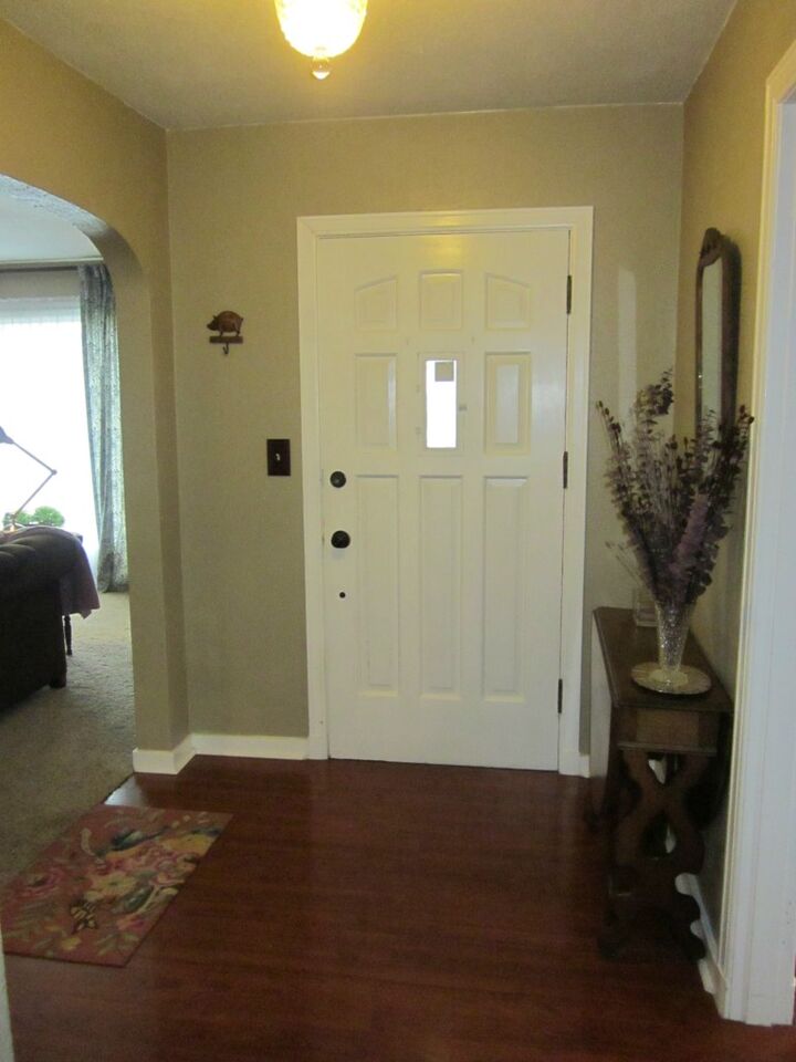 Property Photo:  422 W 3rd St  WA 98520 