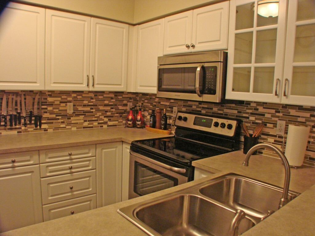 Property Photo: 107 164th St SE 1201 WA 98012