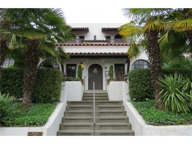 Property Photo: 348 W Olympic Place 108 WA 98119