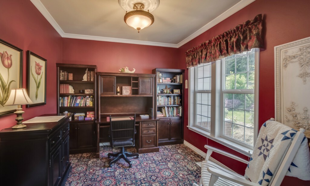 Property Photo:  1819 Cascade View Dr  WA 98282 