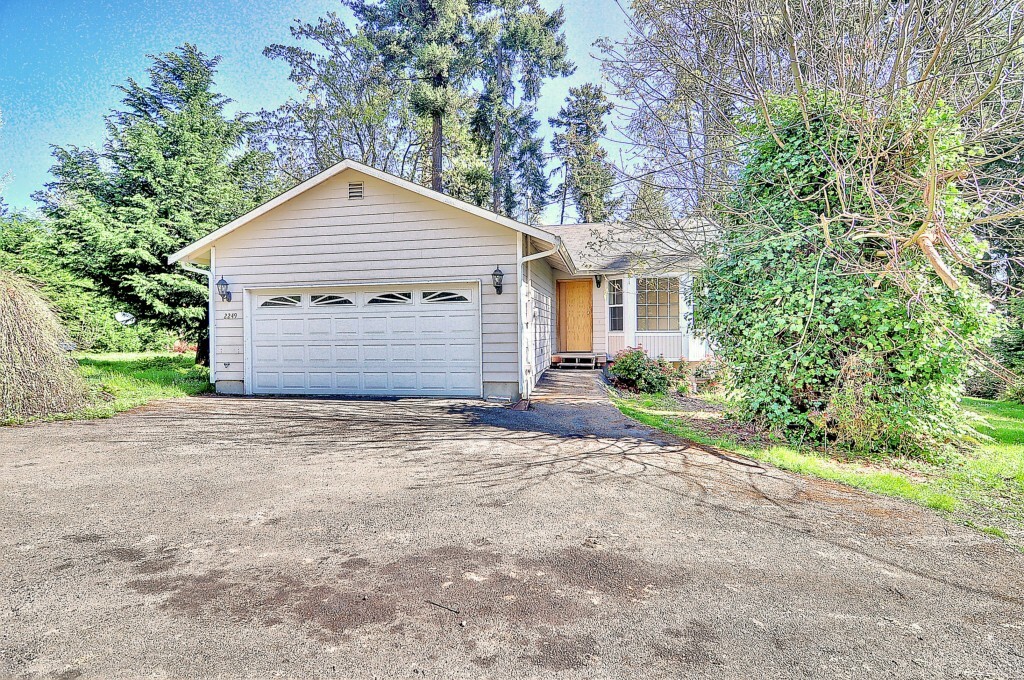 Property Photo:  2249 SE Camano Dr  WA 98282 