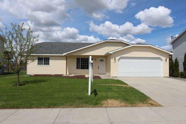 Property Photo:  325 E Frederick Ave  WA 99022 