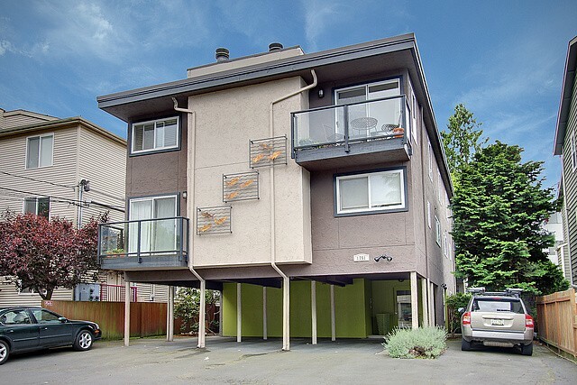 Property Photo:  1751 NW 58th St 5  WA 98107 