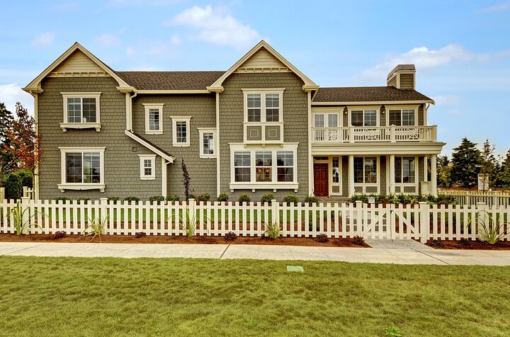 Property Photo:  3053 Briarcliff Lane W  WA 98199 