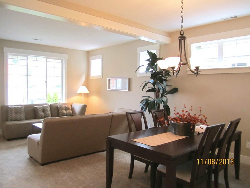 Property Photo: 4925 NE 8th St WA 98059
