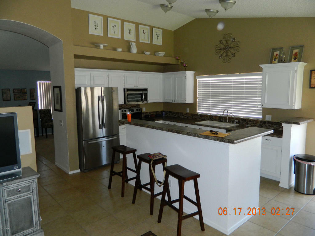 Property Photo:  3201 W Rose Garden Lane  AZ 85027 