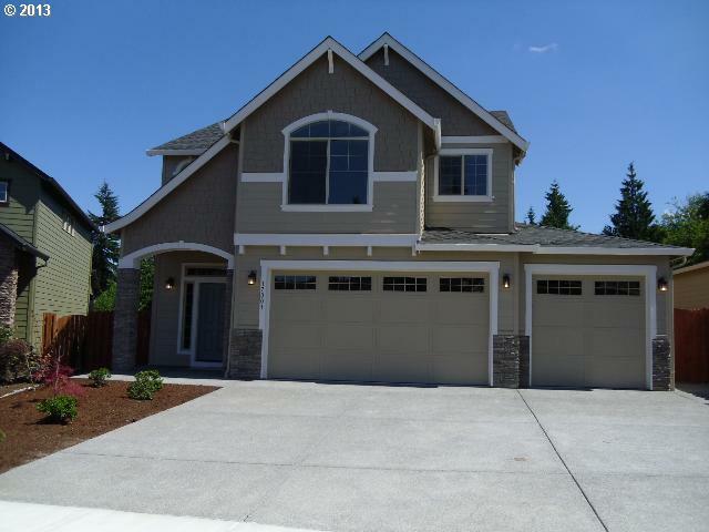 Property Photo:  17001 NE 33rd Ave  WA 98642 